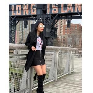 Meet your Posher, Alejandra